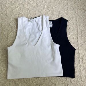 90 Degree By Reflex Black and White Sleeveless Crop Tank Top